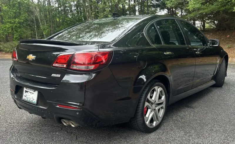 2017 Chevrolet SS Sedan photo 2